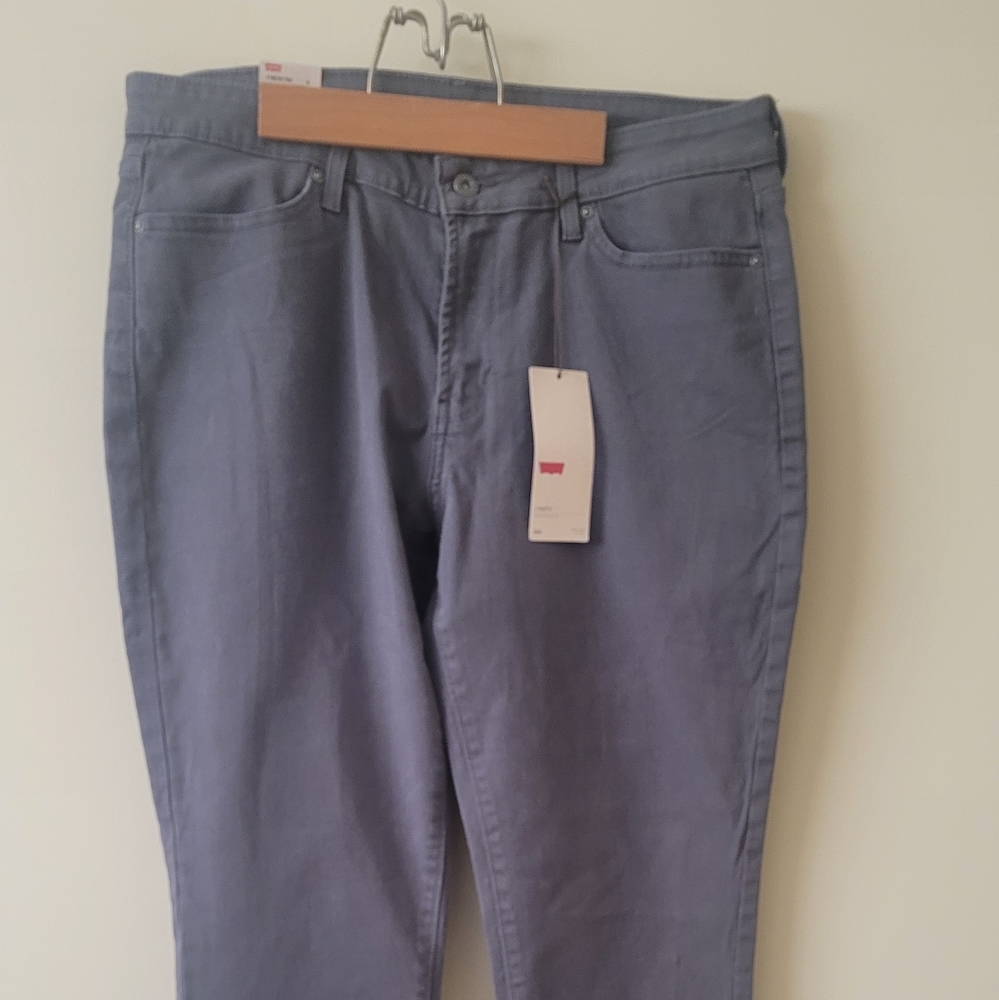 NWT Levi's Gray Denim Jean Leggings Skinny Leg Pants